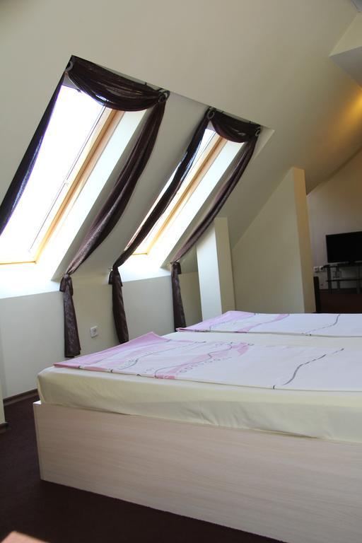 Hotel - Restaurant Chairite София Экстерьер фото
