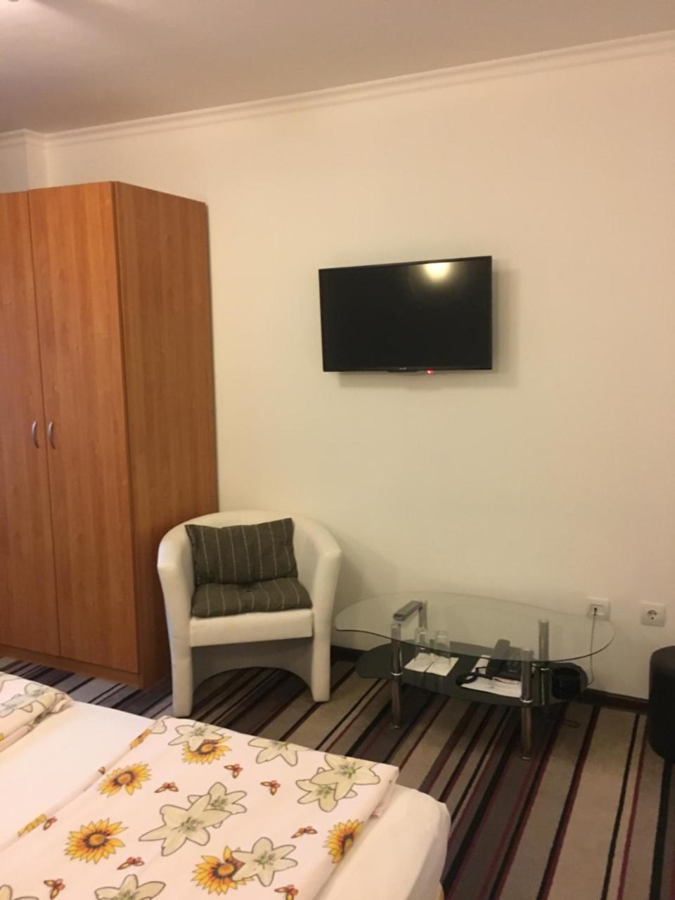 Hotel - Restaurant Chairite София Экстерьер фото